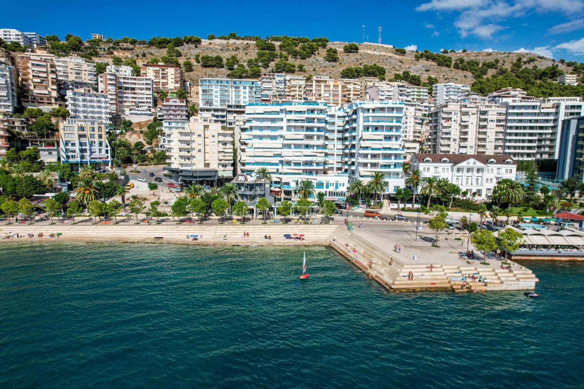 Hotel Summer Sarandë Exterior foto